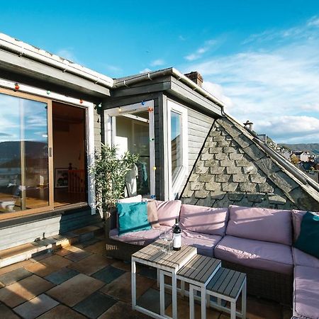 Spacious Penthouse With Grand Terrace Bergen Luaran gambar