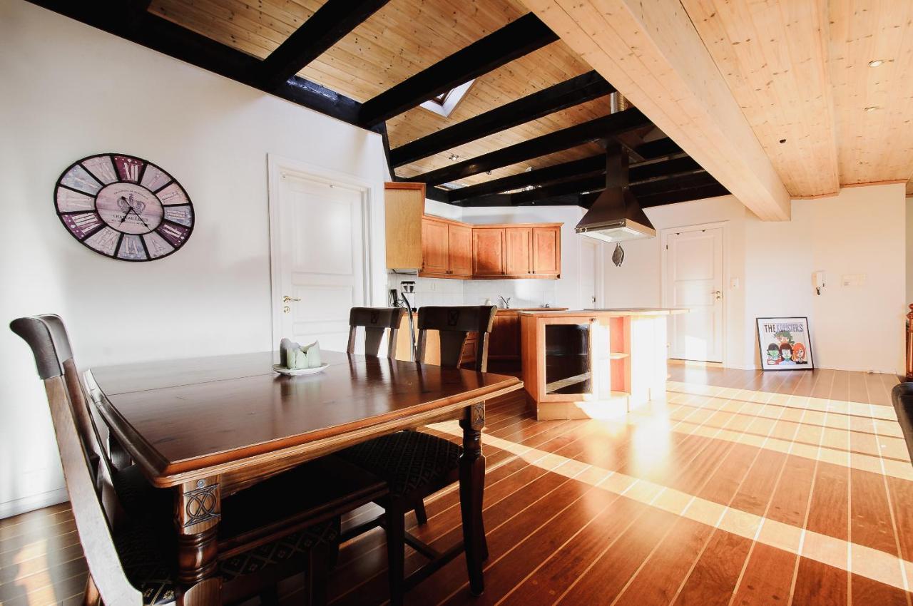 Spacious Penthouse With Grand Terrace Bergen Luaran gambar